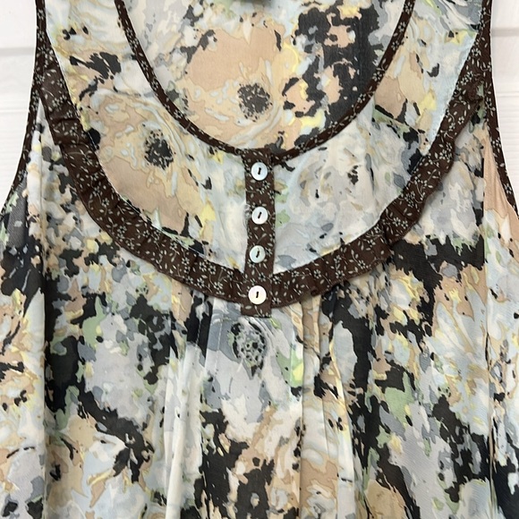 Living Doll blouse - Picture 2 of 7